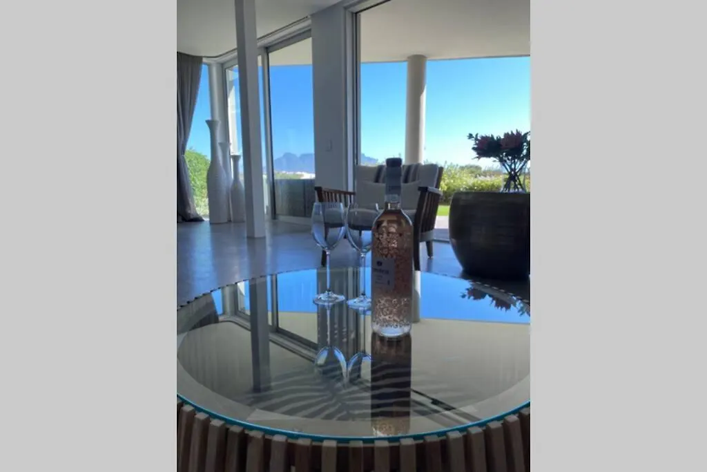 Dolphin Beach Villa E24 Direct Access To The Beach Cape Town Holiday home