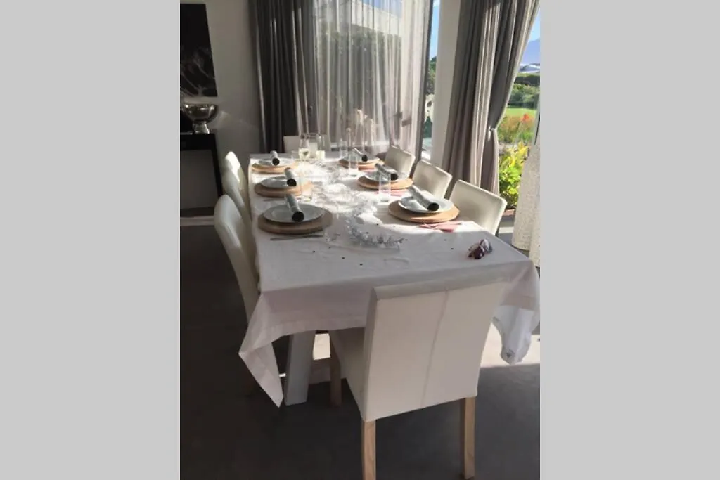 Dolphin Beach Villa E24 Direct Access To The Beach Cape Town Holiday home